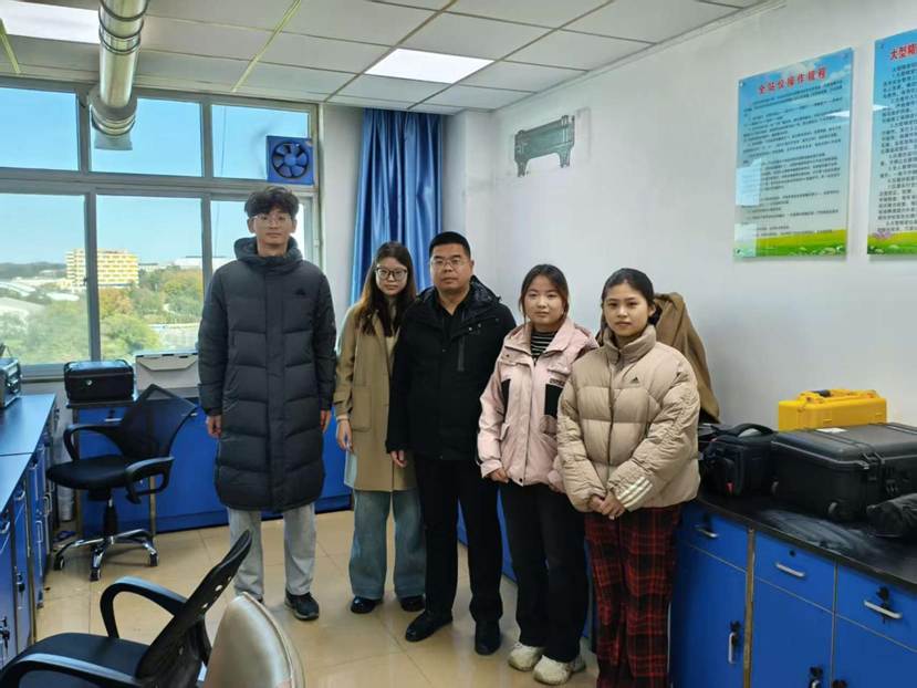 90cca32d2d88901c0ca085430070f607